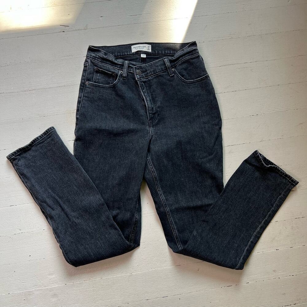 Abercrombie & Fitch Women's Slim Straight Jeans Black Curve Love 4/27 R